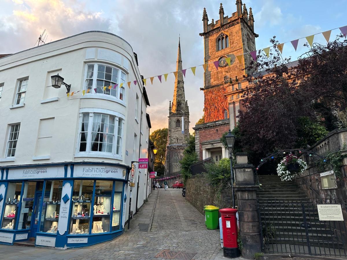 Holiday home Townhouse - Free Parking Shrewsbury