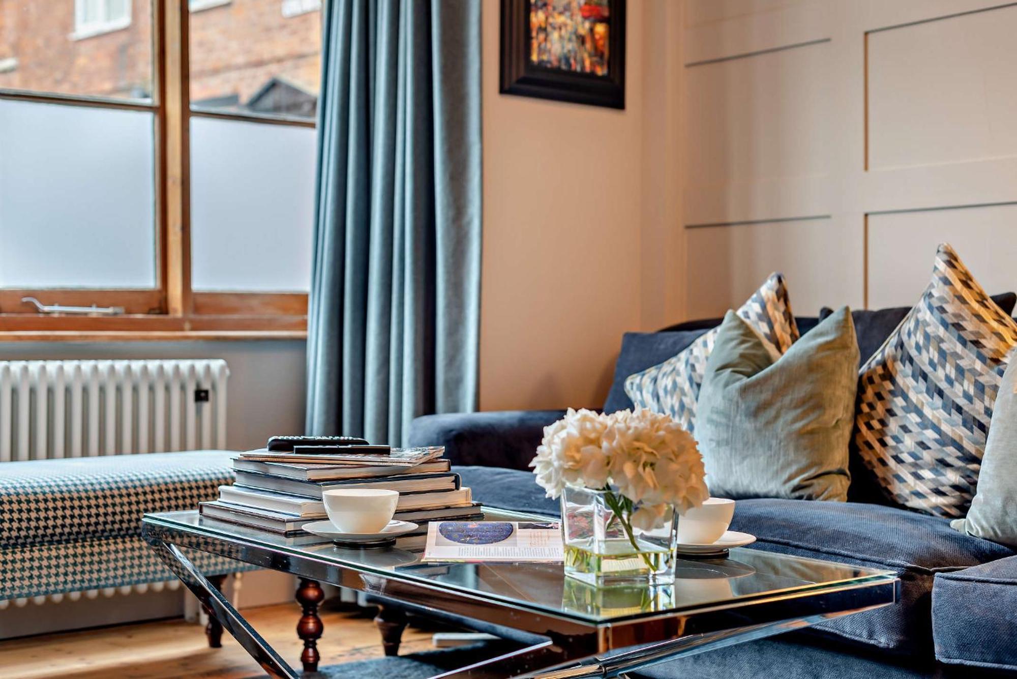 Townhouse - Free Parking Holiday home